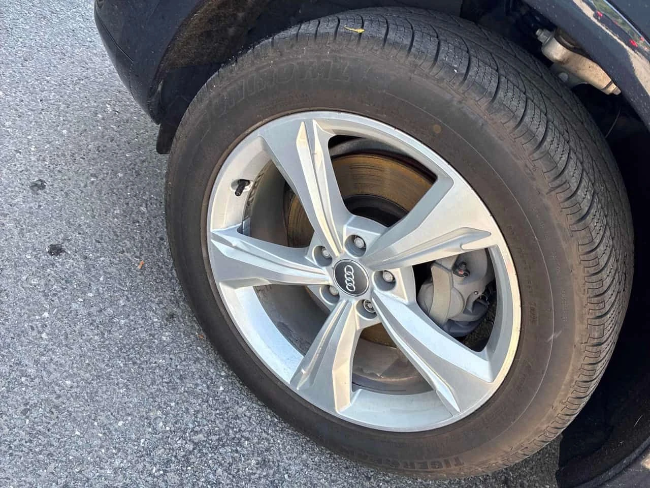 Audi Q5 * PROGRESSIV * ПАНО * ПОДГРЕВИ * KEYLESS * CARFAX, снимка 7 - Автомобили и джипове - 54743278