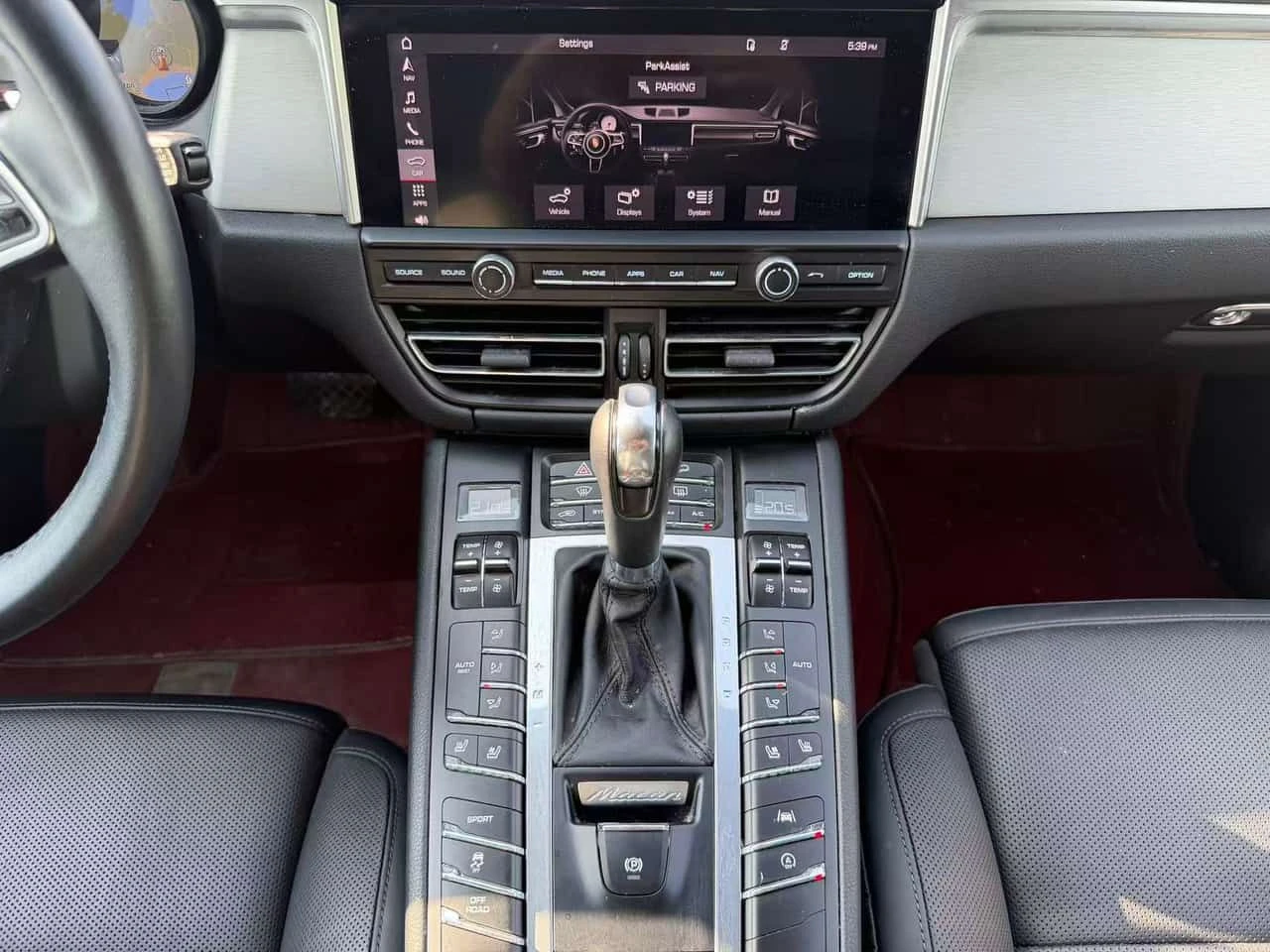 Porsche Macan * AWD * CARFAX * ЦЕНА ДО БГ, снимка 10 - Автомобили и джипове - 55178368