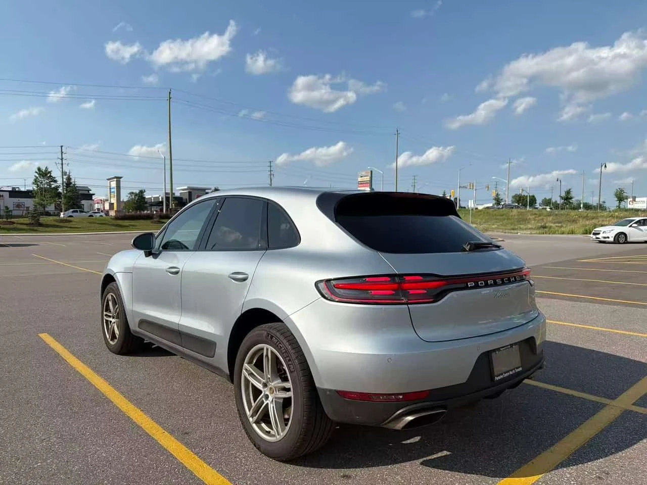 Porsche Macan * AWD * CARFAX * ЦЕНА ДО БГ, снимка 7 - Автомобили и джипове - 55178368