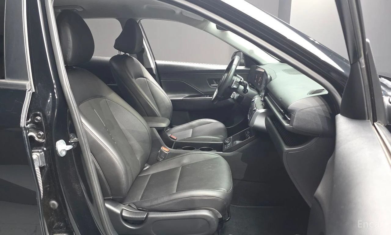 Hyundai Kona 1.6T Premium 4x4* DISTRONIC* ПОДГРЕВ* ОБДУХВАНЕ* , снимка 7 - Автомобили и джипове - 55466710