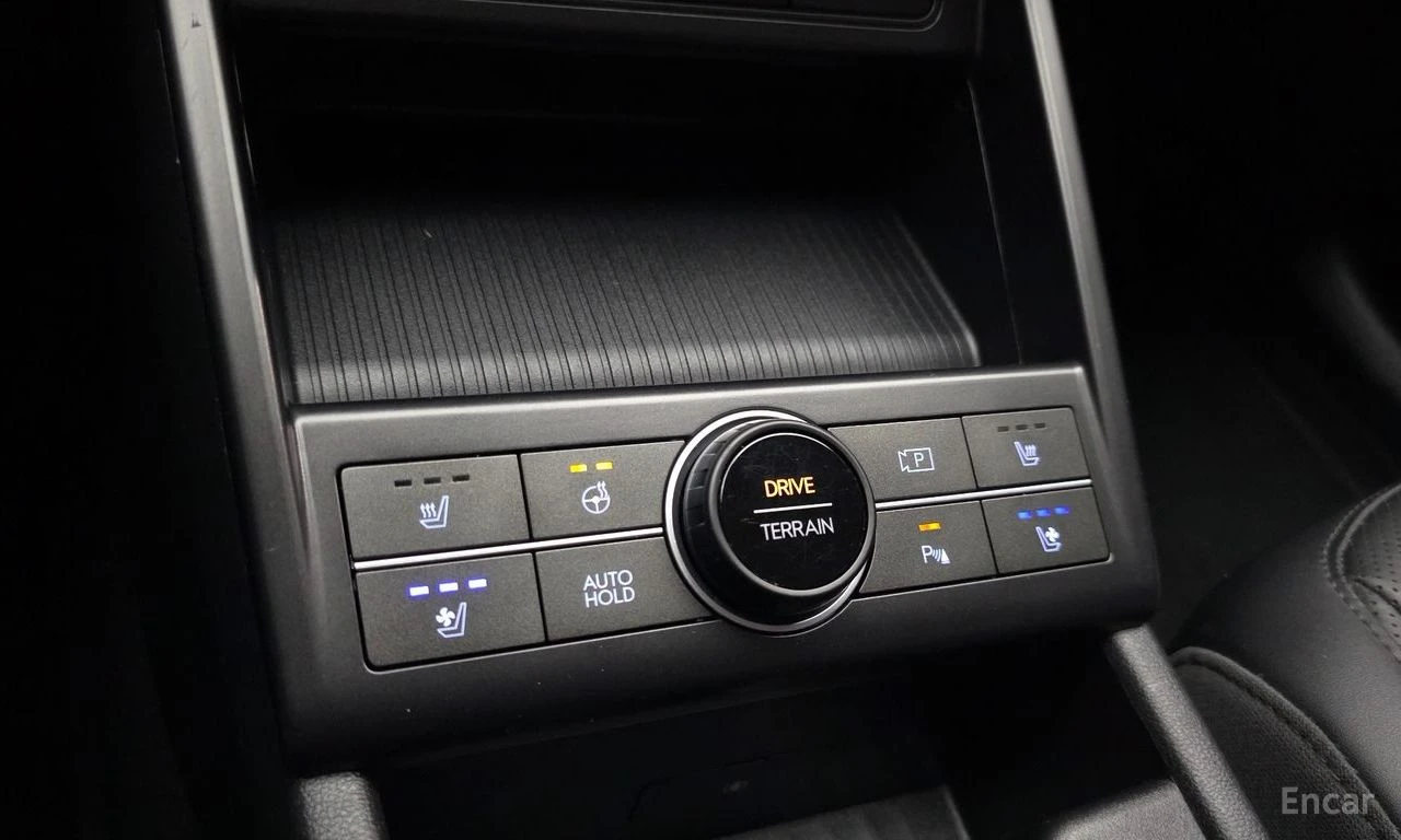 Hyundai Kona 1.6T Premium 4x4* DISTRONIC* ПОДГРЕВ* ОБДУХВАНЕ* , снимка 12 - Автомобили и джипове - 55466710