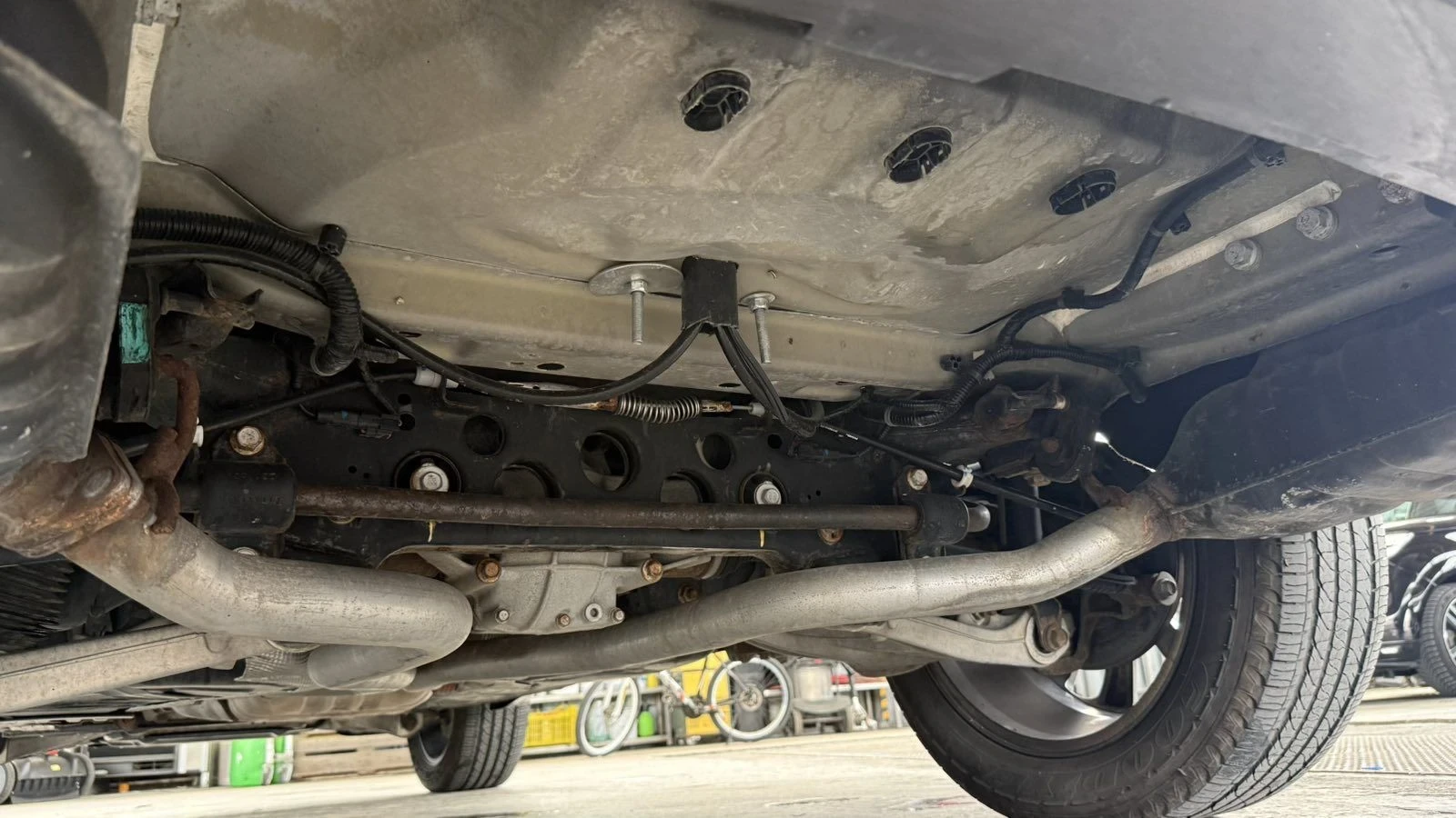 Jeep Grand cherokee Overland, снимка 16 - Автомобили и джипове - 55673950