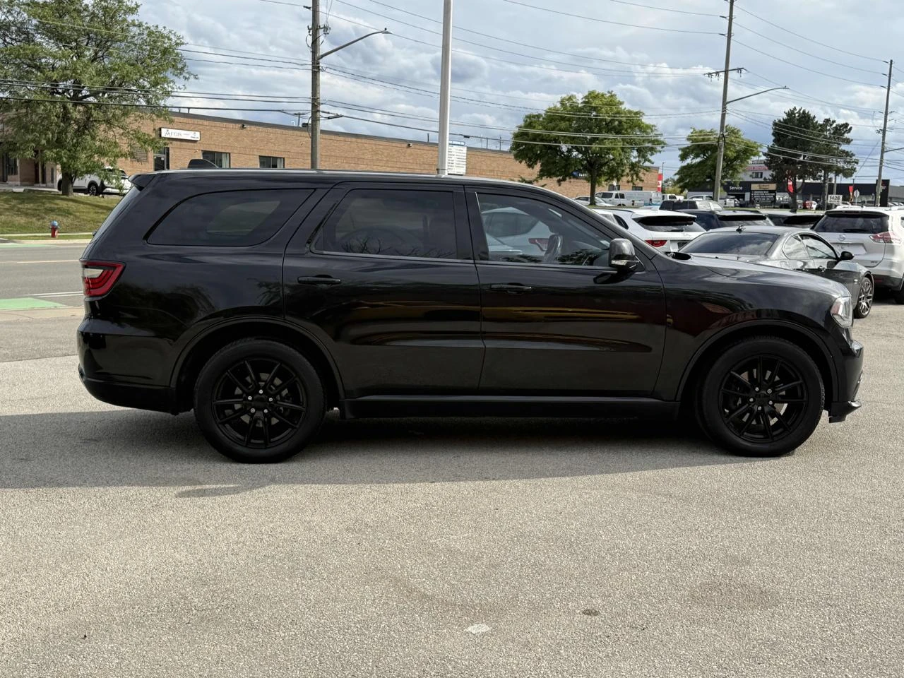 Dodge Durango R/T/FULL/DISTR/3xTV/ОБДУХВАНЕ/БАВНИ СКОРОСТИ, снимка 17 - Автомобили и джипове - 56040428