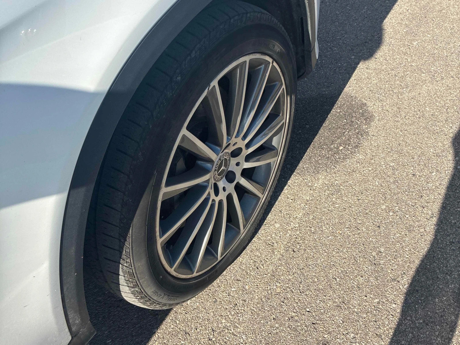 Mercedes-Benz GLC 300 COUPE * ГЛАВНО ПРЕДСТАВИТЕЛСТВО НА MERCEDES* , снимка 14 - Автомобили и джипове - 56108334