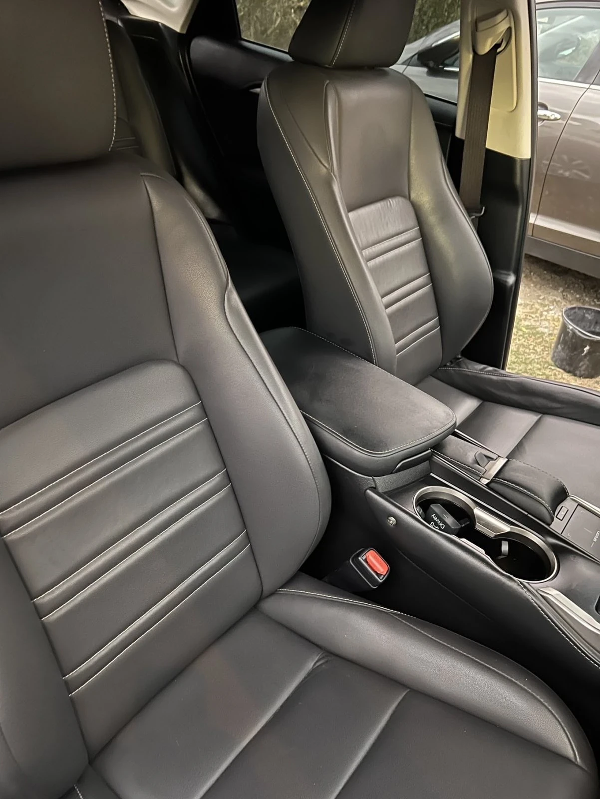 Lexus NX 300h, снимка 3 - Автомобили и джипове - 56121300