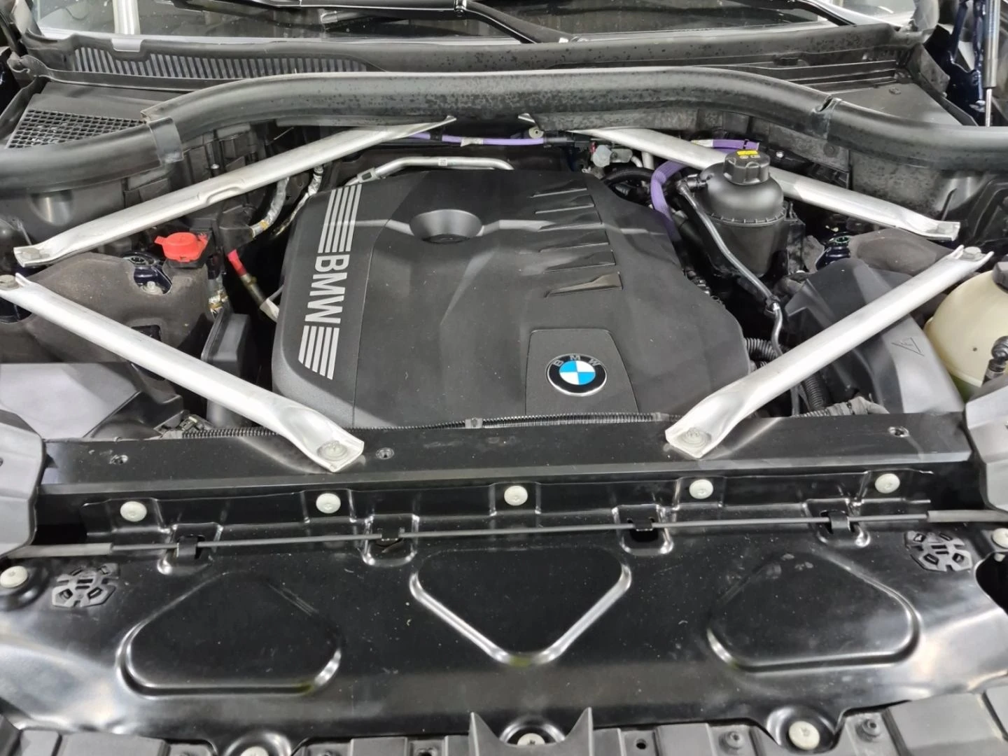 BMW X7 M-pack* Distr* 360* Harman/Kardon* ������* ������* | Mobile.bg � ����������� 16