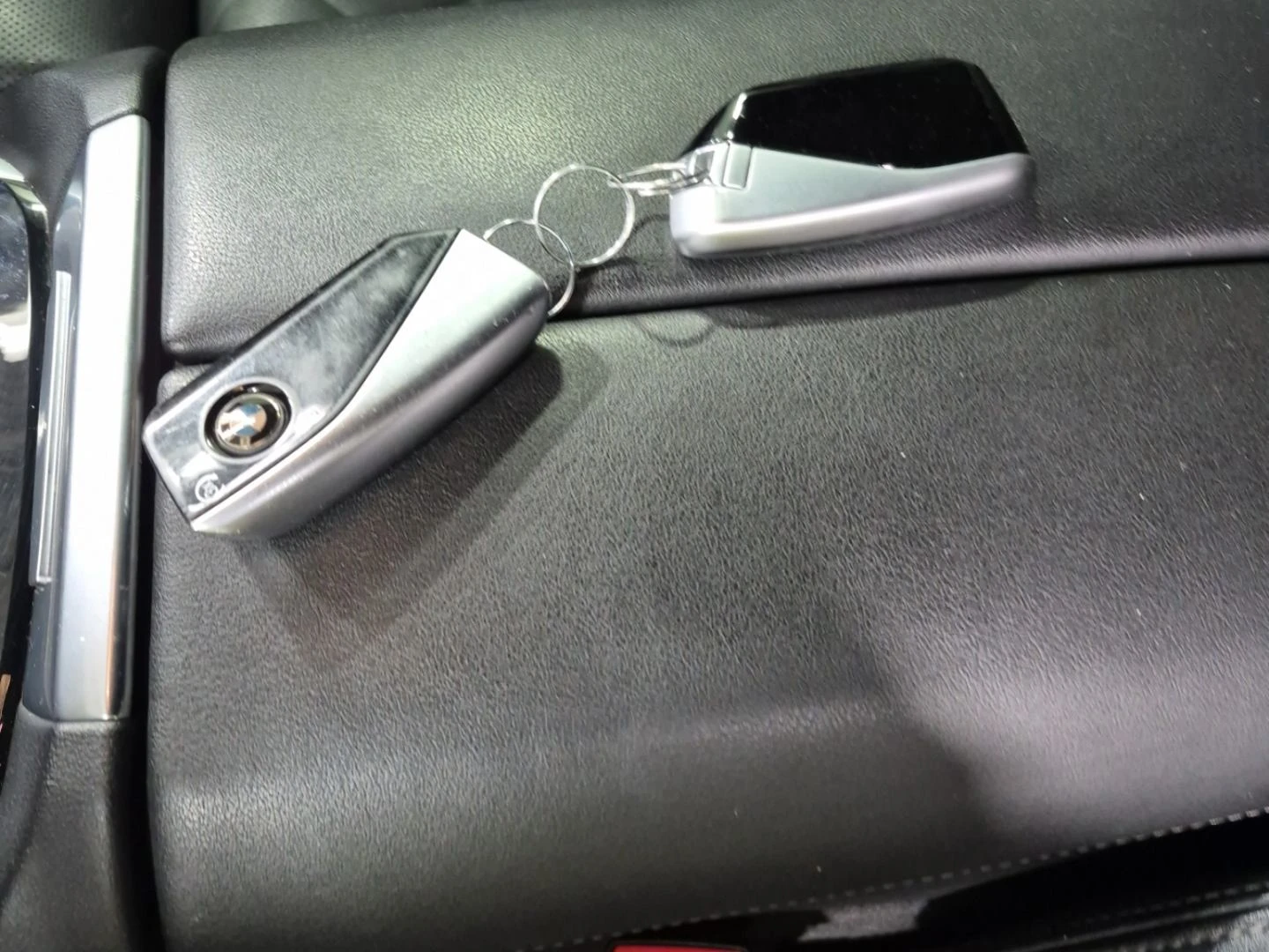 BMW X7 M-pack* Distr* 360* Harman/Kardon* ������* ������* | Mobile.bg � ����������� 12