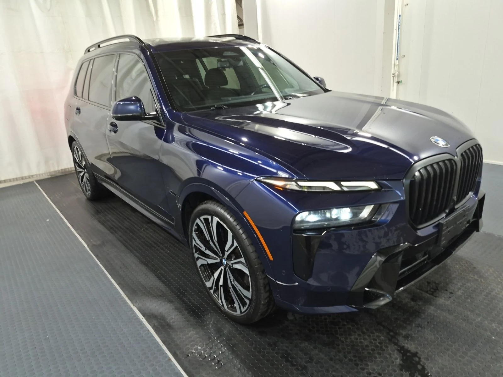BMW X7 M-pack* Distr* 360* Harman/Kardon* ������* ������* | Mobile.bg � ����������� 3