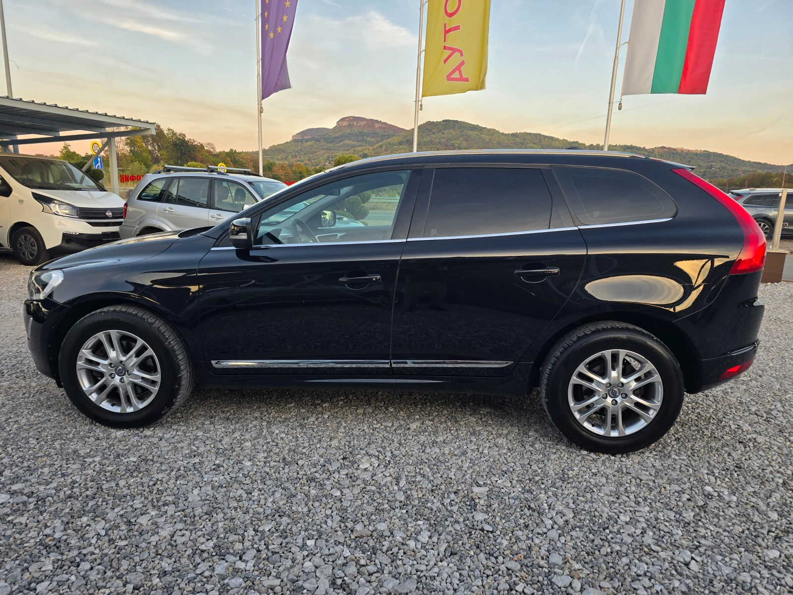 Volvo XC60 2, 0 D ��������� !! SUMMUM !! ���� 6 !! | Mobile.bg � ����������� 2