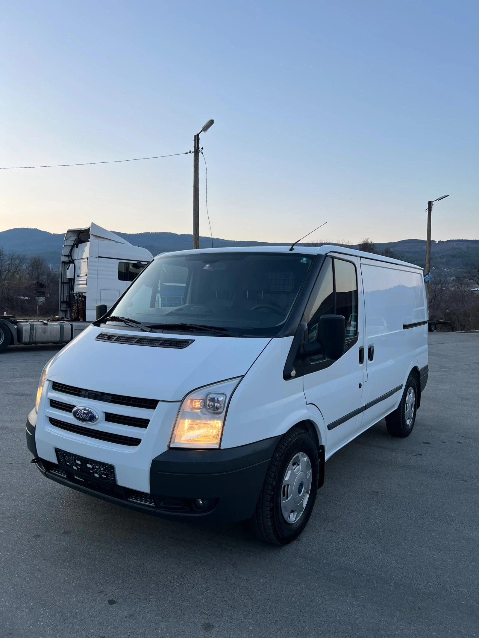 Ford Transit Климатик* 6ск.* 203хил.* Темпомат