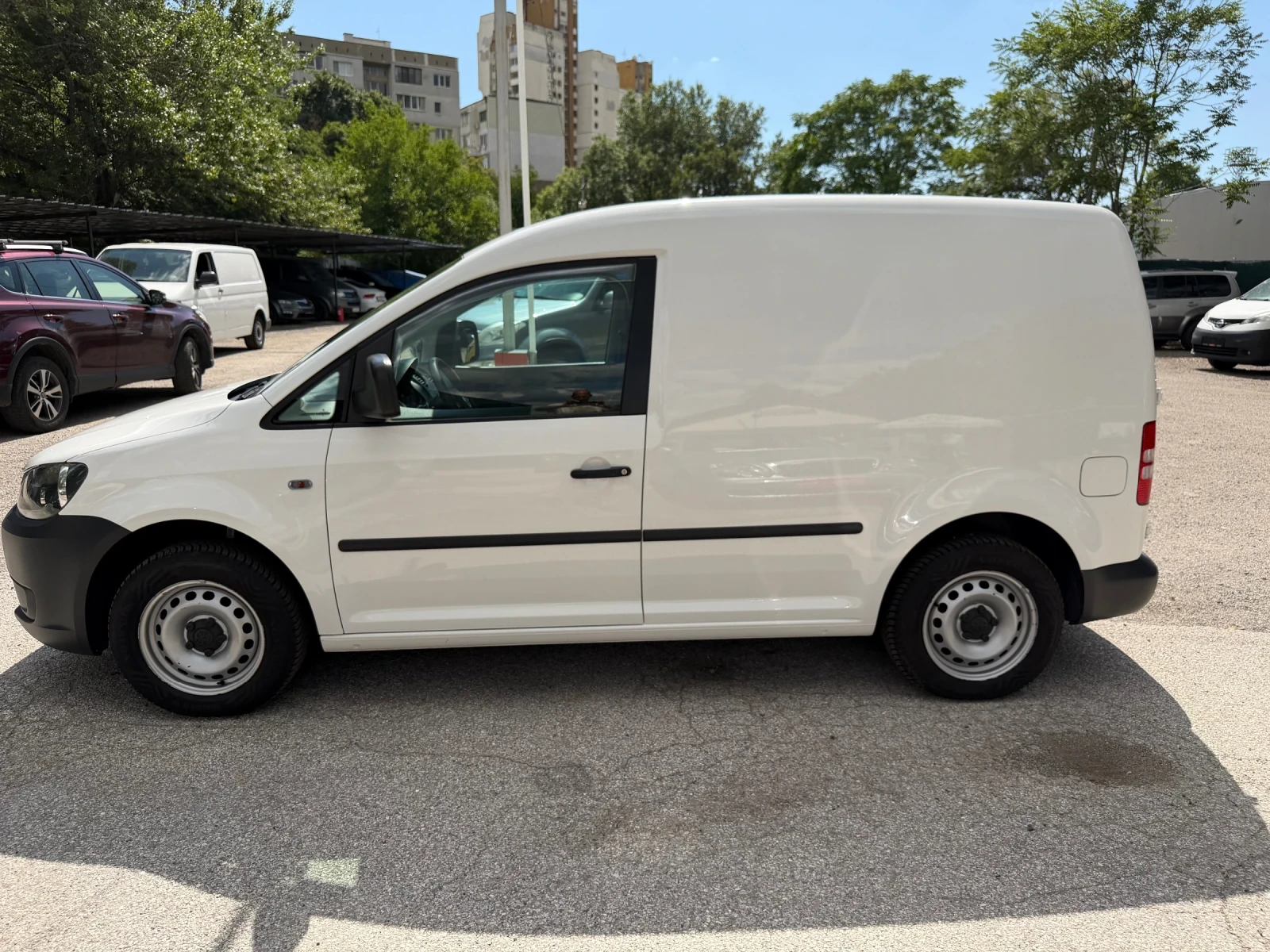 VW Caddy 1.2 TSI Климатик Euro 5, снимка 6 - Бусове и автобуси - 53994712