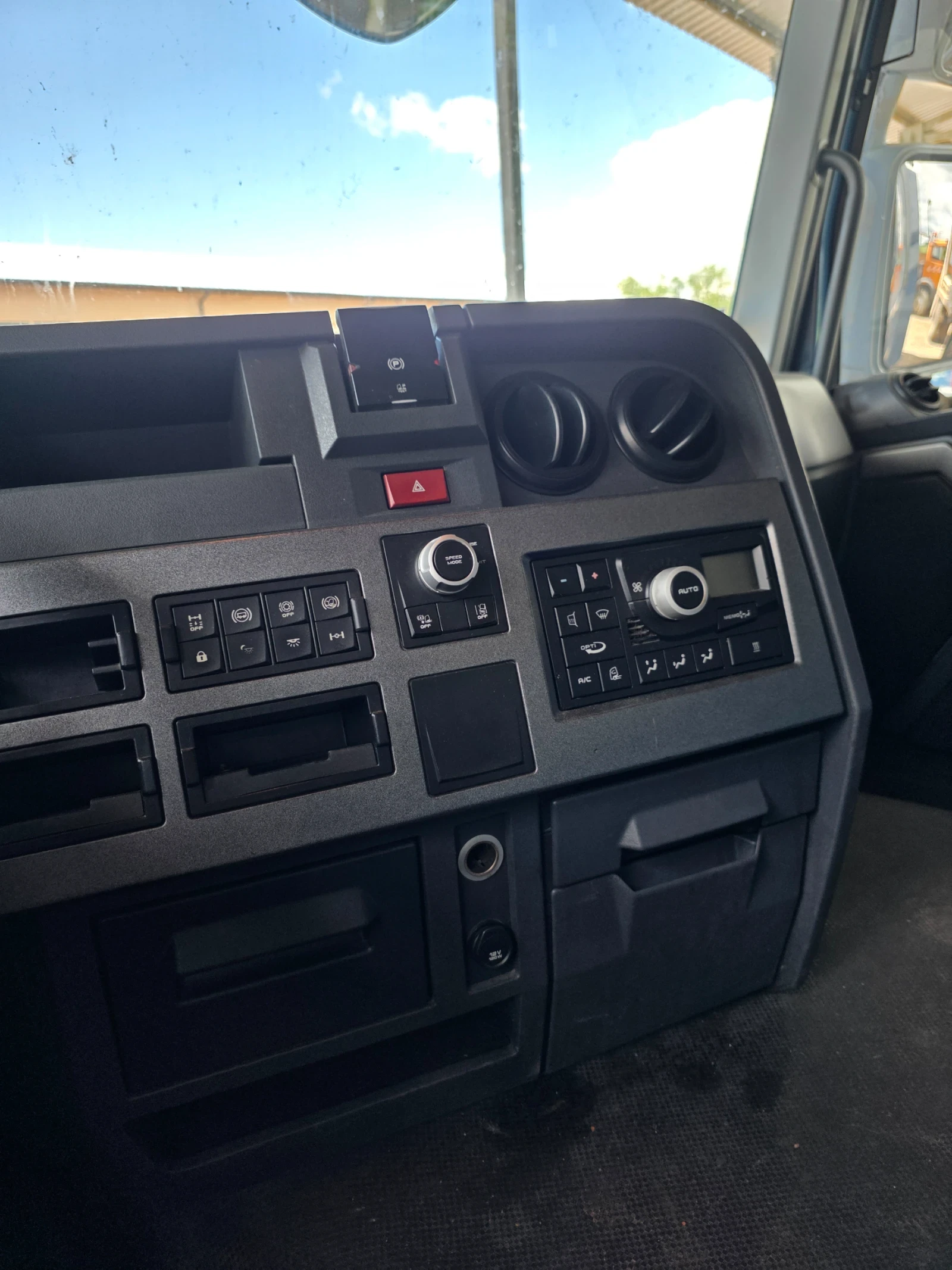 Renault T T460, снимка 6 - Камиони - 54714534