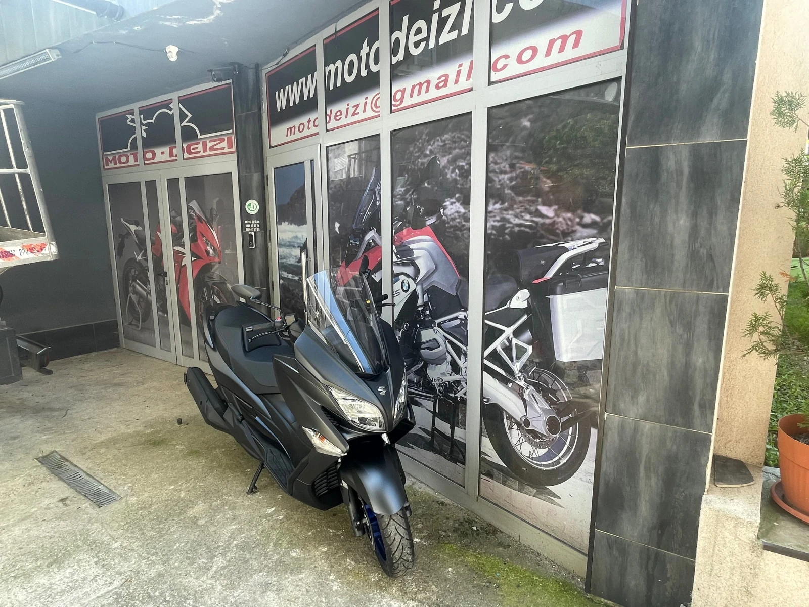 Suzuki Burgman 400, снимка 2 - Мотоциклети и мототехника - 55979728