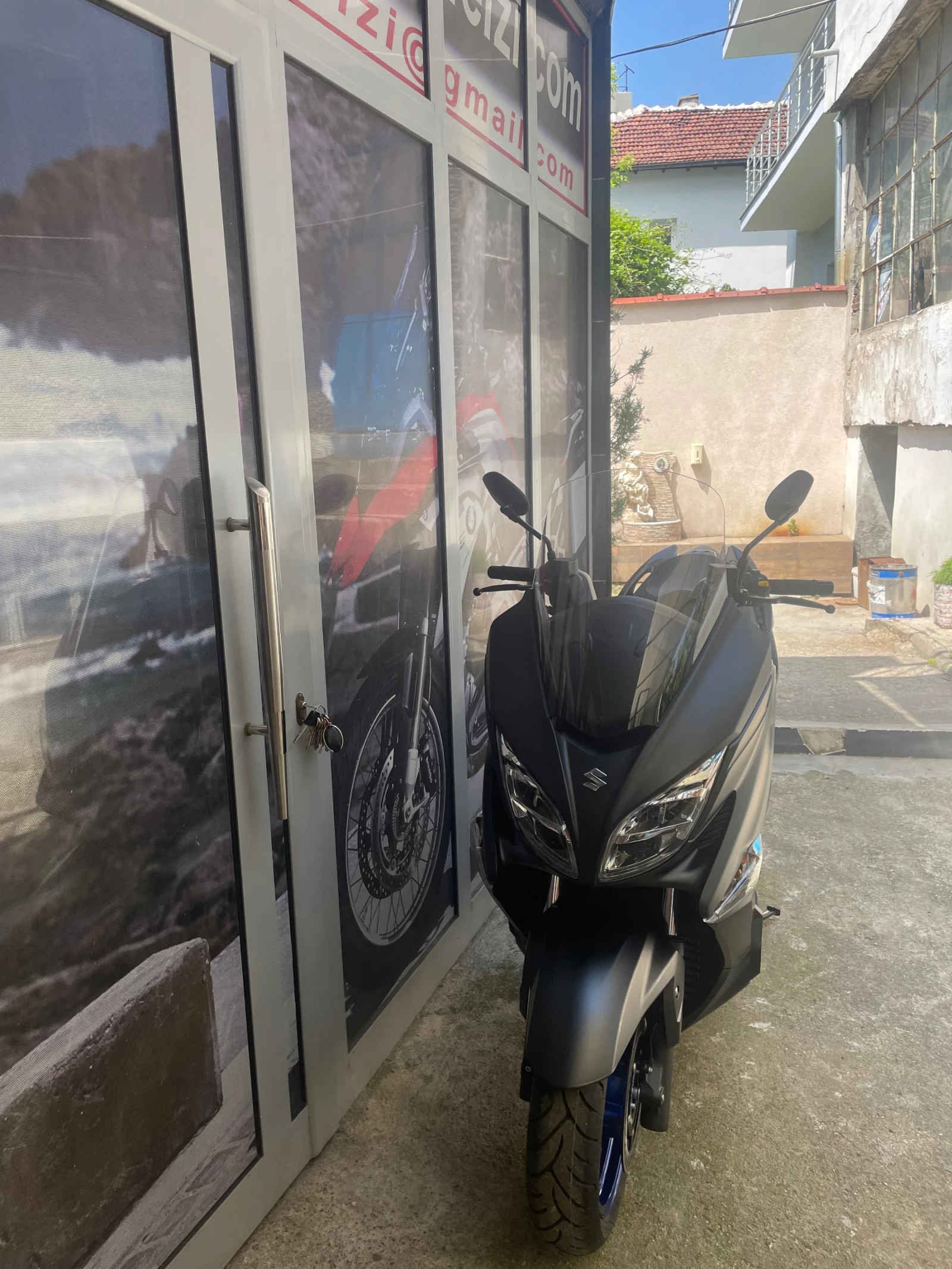 Suzuki Burgman 400, снимка 7 - Мотоциклети и мототехника - 55979728
