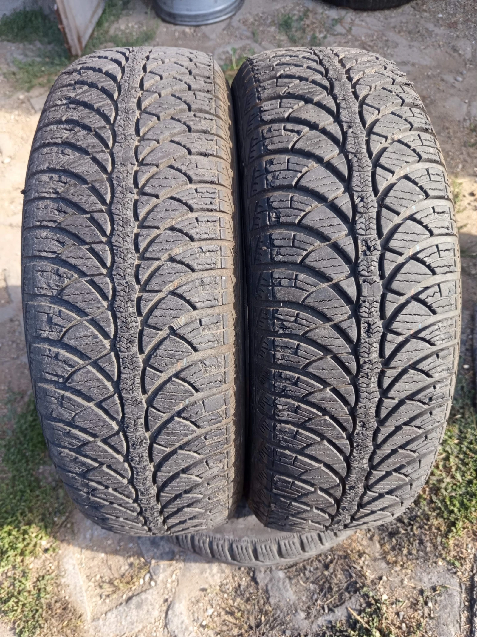 Гуми Зимни 185/65R15