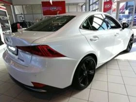 Lexus IS 300h Sport Line, снимка 4