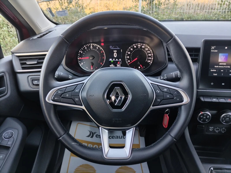 Renault Clio 1.0TCe/ 90к.с., снимка 9 - Автомобили и джипове - 47686298