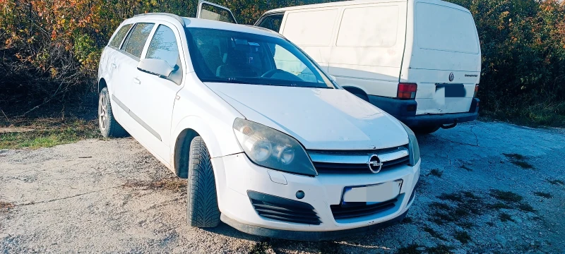 Opel Astra Н, снимка 1 - Автомобили и джипове - 47753210