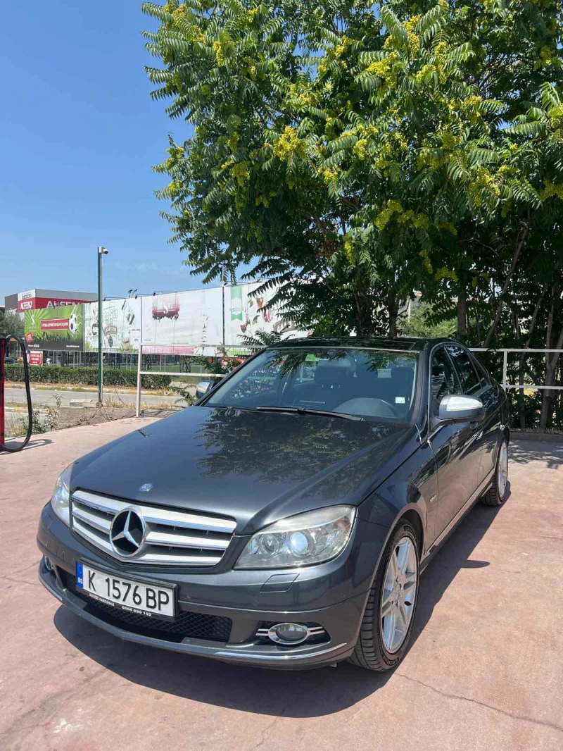 Mercedes-Benz C 320, снимка 15 - Автомобили и джипове - 47924817