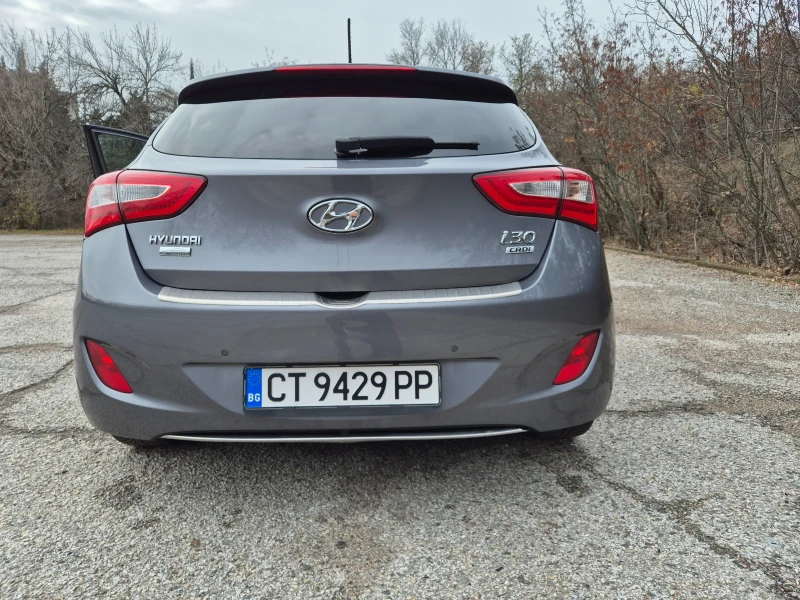 Hyundai I30 CRDI, снимка 6 - Автомобили и джипове - 48220586