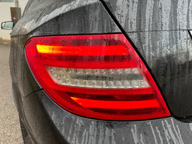 Mercedes-Benz C 250 CDI / AMG Line / FACE , снимка 16 - Автомобили и джипове - 49025556