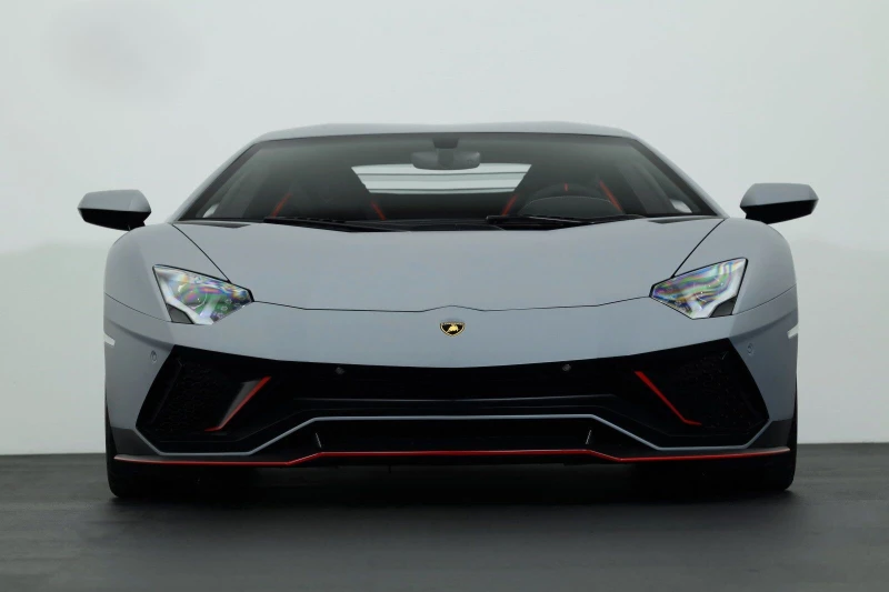 Lamborghini Aventador Ultimae/1 OF 350/CERAMIC/CARBON/LIFT/CAMERA/20-21/, снимка 2 - Автомобили и джипове - 49167872