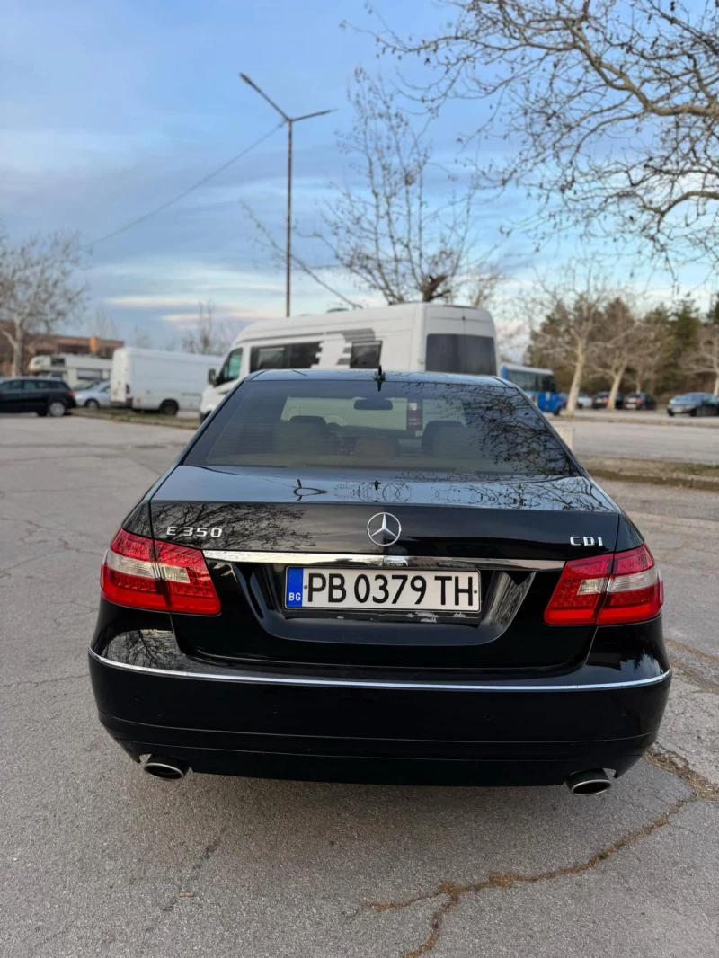 Mercedes-Benz E 350, снимка 3 - Автомобили и джипове - 49470073