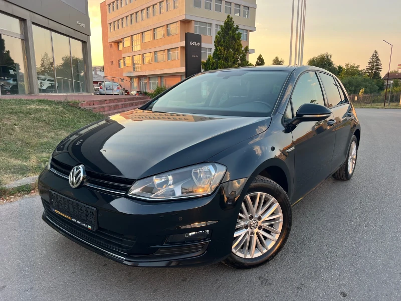 VW Golf 1.6 TDI/CUP/NAVI/PANORAMA
