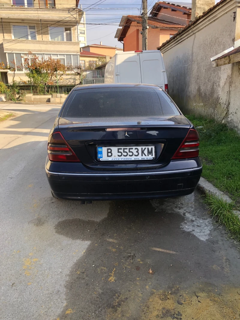Mercedes-Benz C 220 2.2, снимка 7 - Автомобили и джипове - 52549766