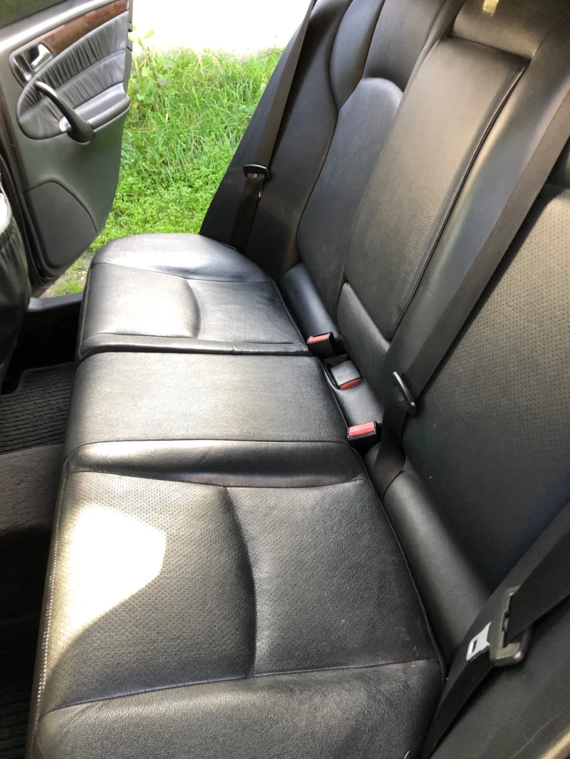 Mercedes-Benz C 220 2.2, снимка 13 - Автомобили и джипове - 52549766