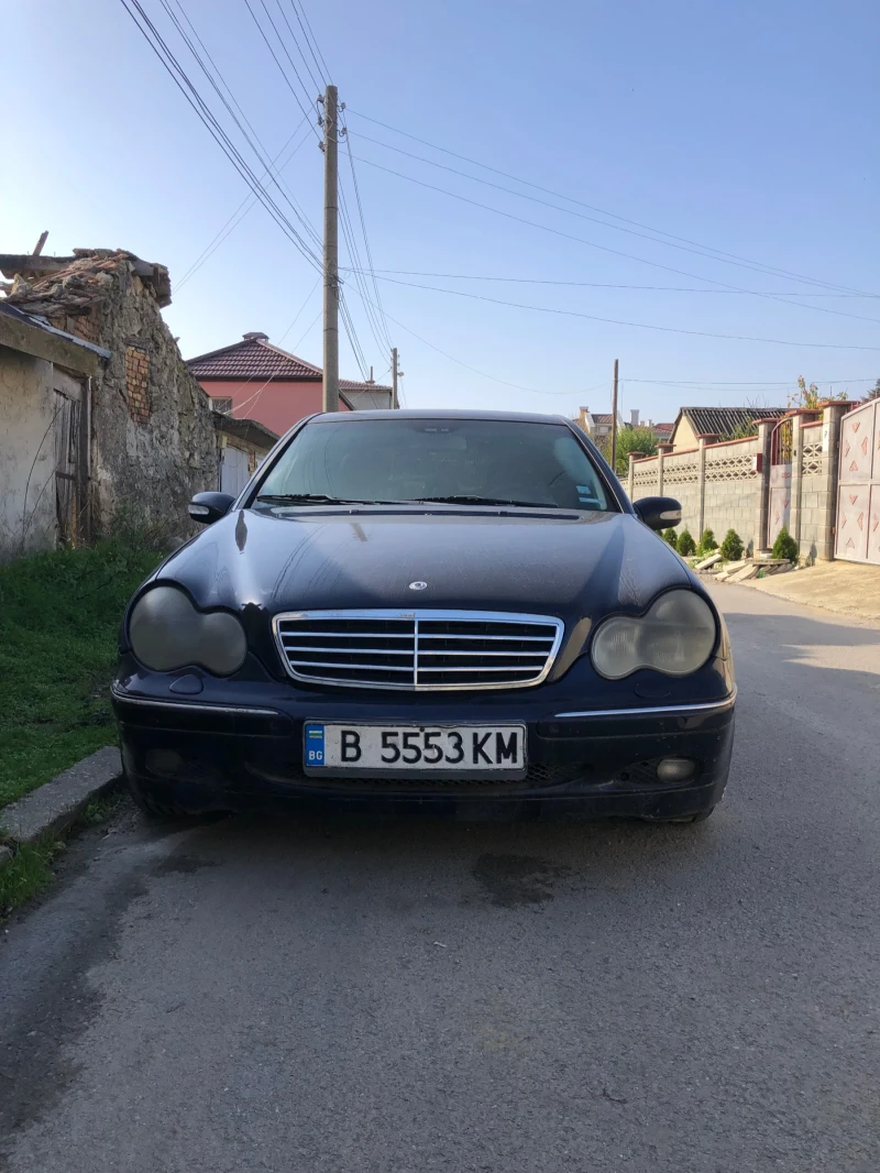 Mercedes-Benz C 220 2.2, снимка 2 - Автомобили и джипове - 52549766