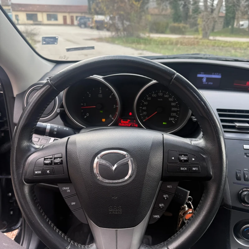 Mazda 3 2.2 MZR , снимка 12 - Автомобили и джипове - 52663221