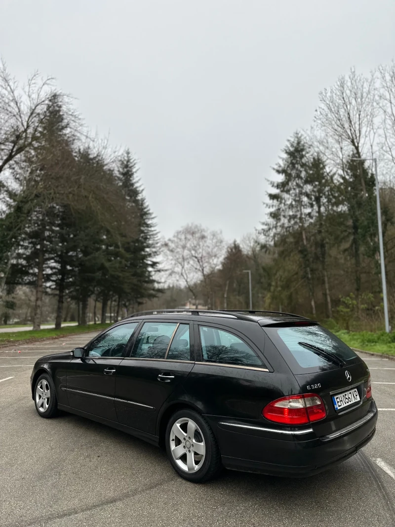 Mercedes-Benz E 320, снимка 5 - Автомобили и джипове - 52824240