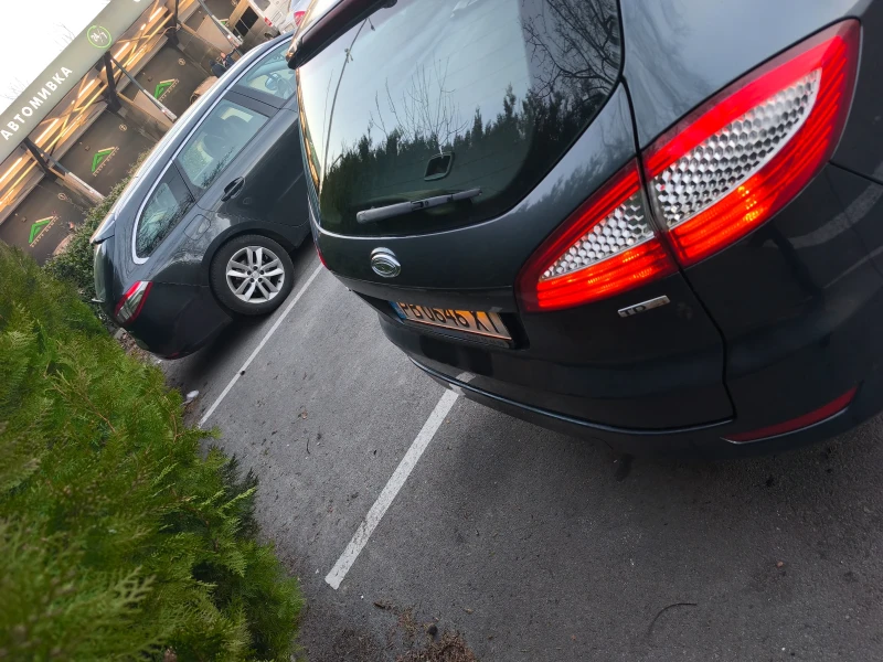 Ford Mondeo, снимка 4 - Автомобили и джипове - 52929322