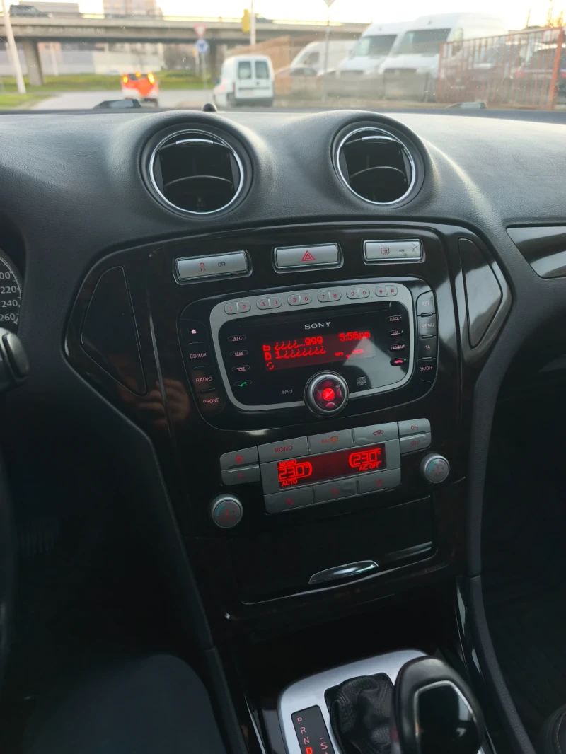 Ford Mondeo, снимка 2 - Автомобили и джипове - 52929322