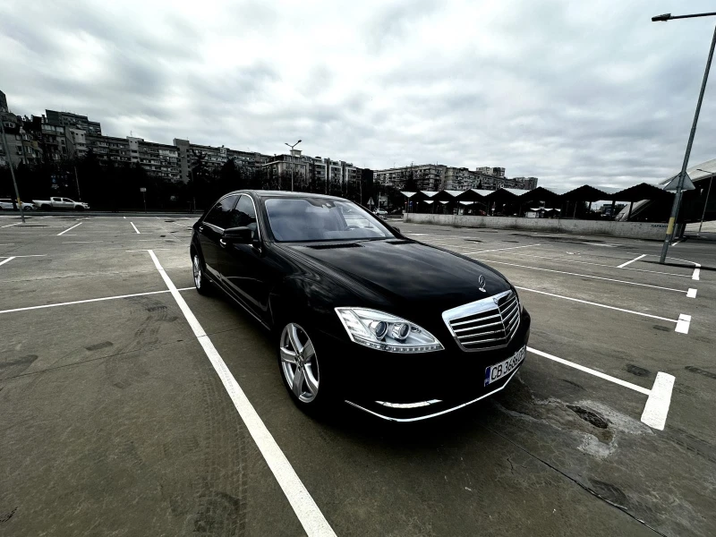 Mercedes-Benz S 500 W221