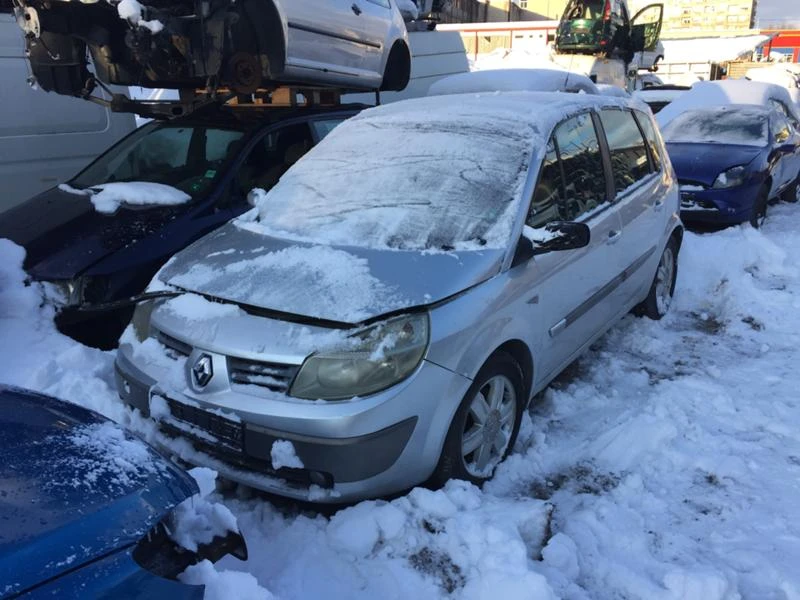 Renault Scenic Megane 1.5/1.9 dCi, снимка 5 - Автомобили и джипове - 43182018