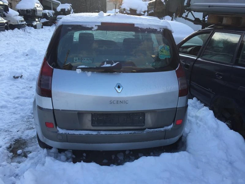 Renault Scenic Megane 1.5/1.9 dCi, снимка 7 - Автомобили и джипове - 43182018