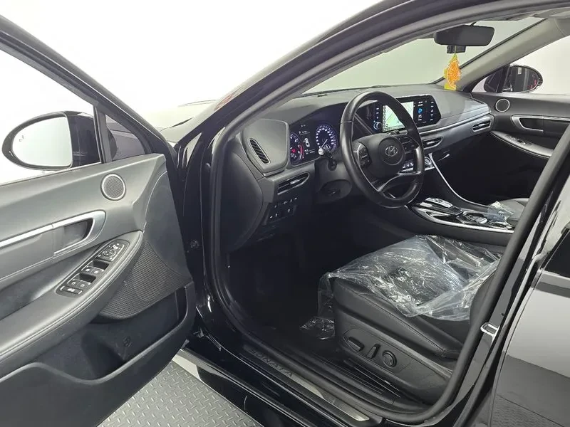 Hyundai Sonata 2.0 PREMIUM PLUS, снимка 10 - Автомобили и джипове - 55058222