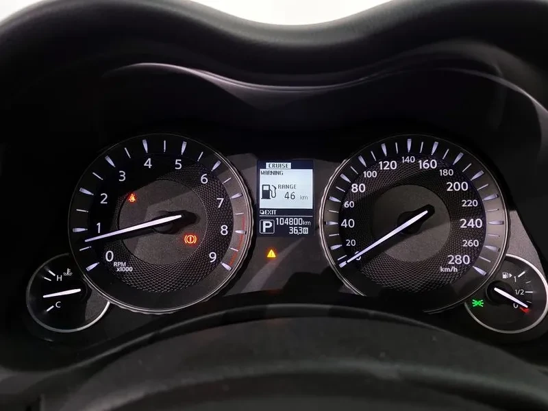 Infiniti Q70 Style 3.7 Бензин 4x4, снимка 5 - Автомобили и джипове - 55455900