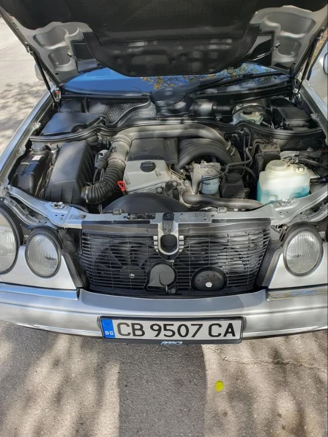 Mercedes-Benz E 250 W210, снимка 7 - Автомобили и джипове - 56063212