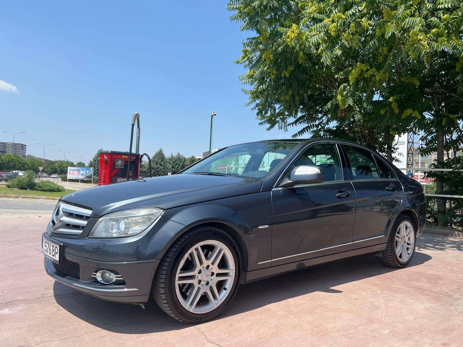 Mercedes-Benz C 320, снимка 1