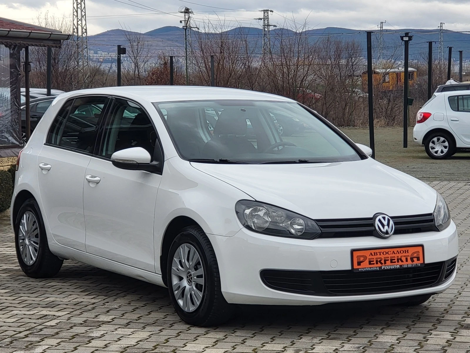 VW Golf 1.6 TDI 105к.с. - изображение 5