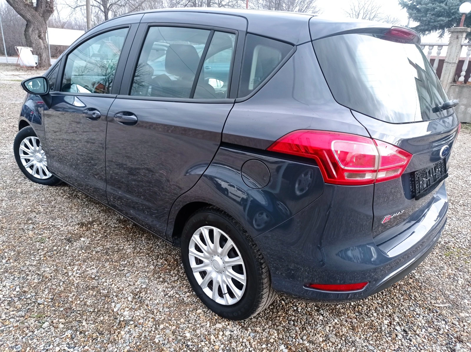 Ford B-Max 1.4i+ gas - изображение 5