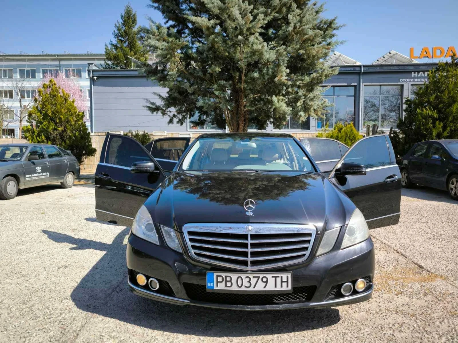 Mercedes-Benz E 350  - изображение 3