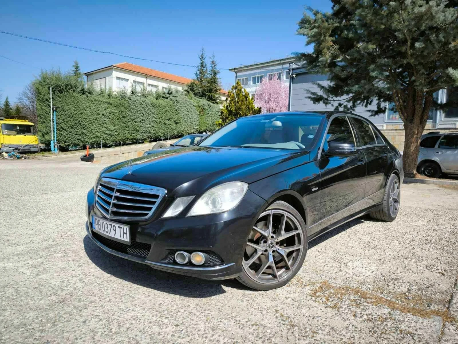 Mercedes-Benz E 350  - изображение 2