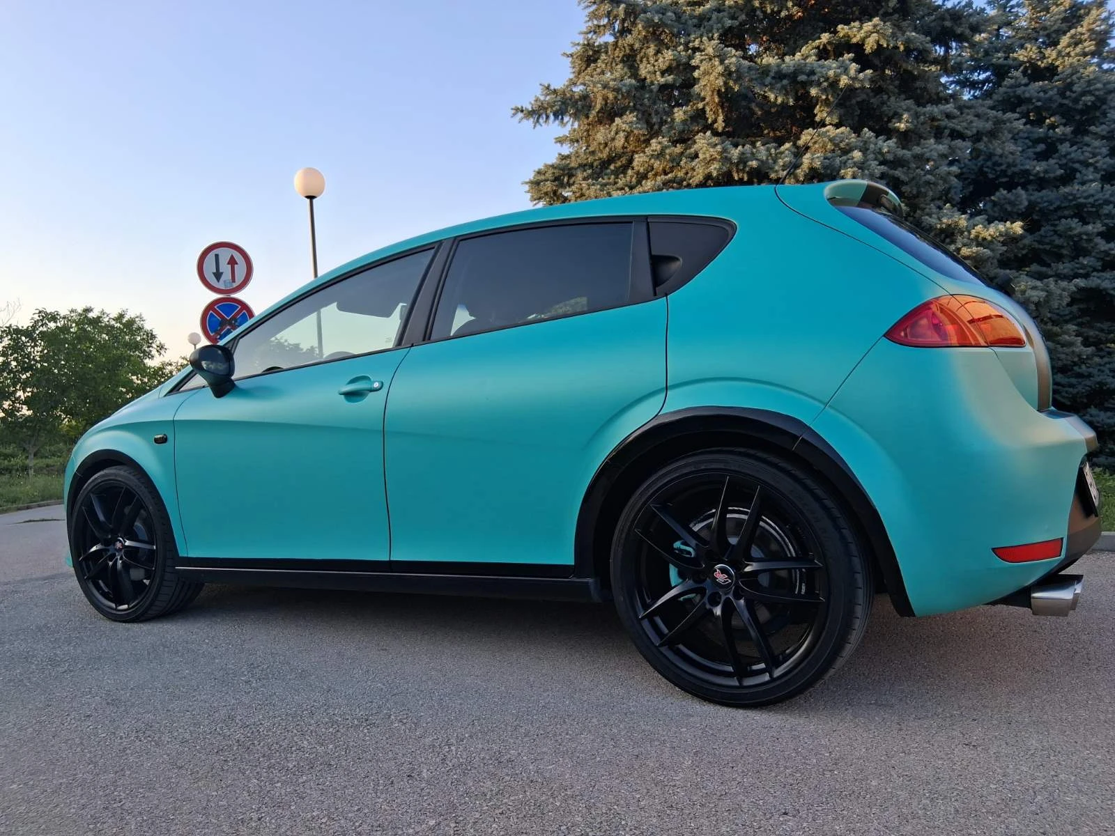 Seat Leon 2.0 TFSI FR - изображение 8