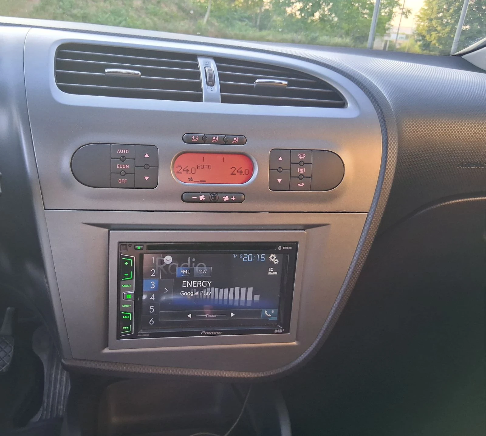 Seat Leon 2.0 TFSI FR - изображение 9