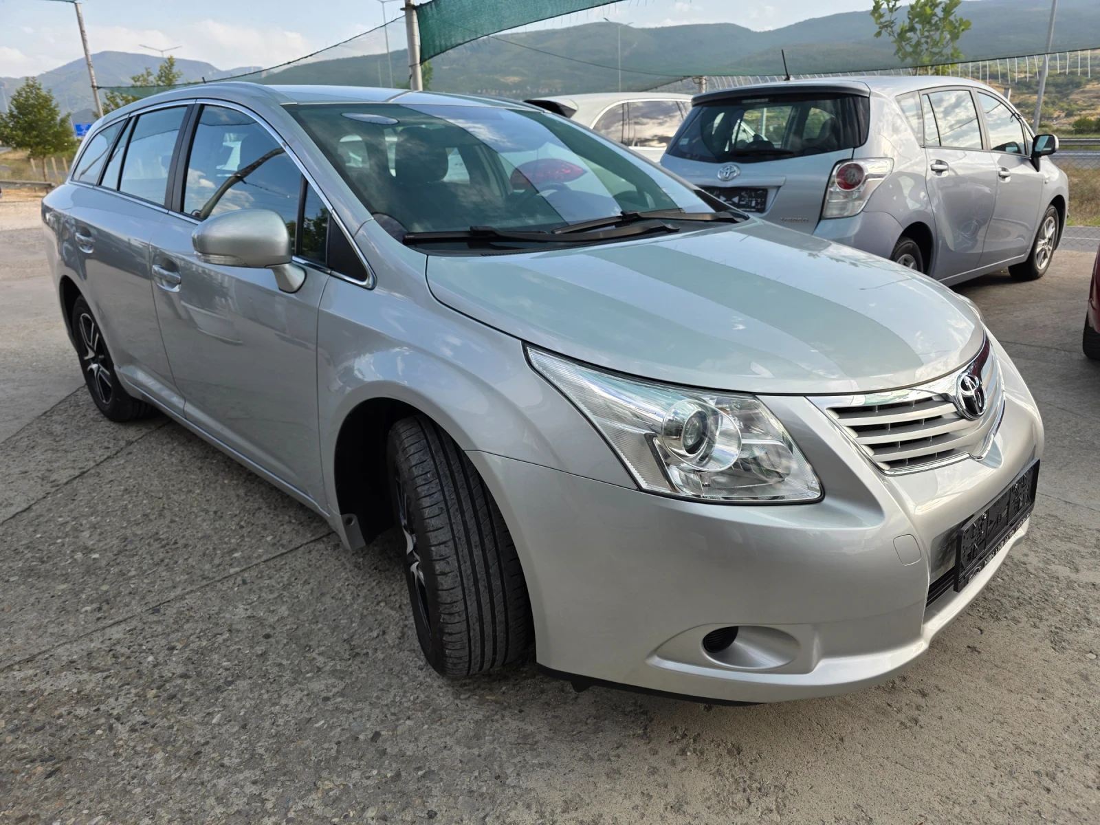 Toyota Avensis 1.6 VVTI Навигация Климатроник - изображение 2
