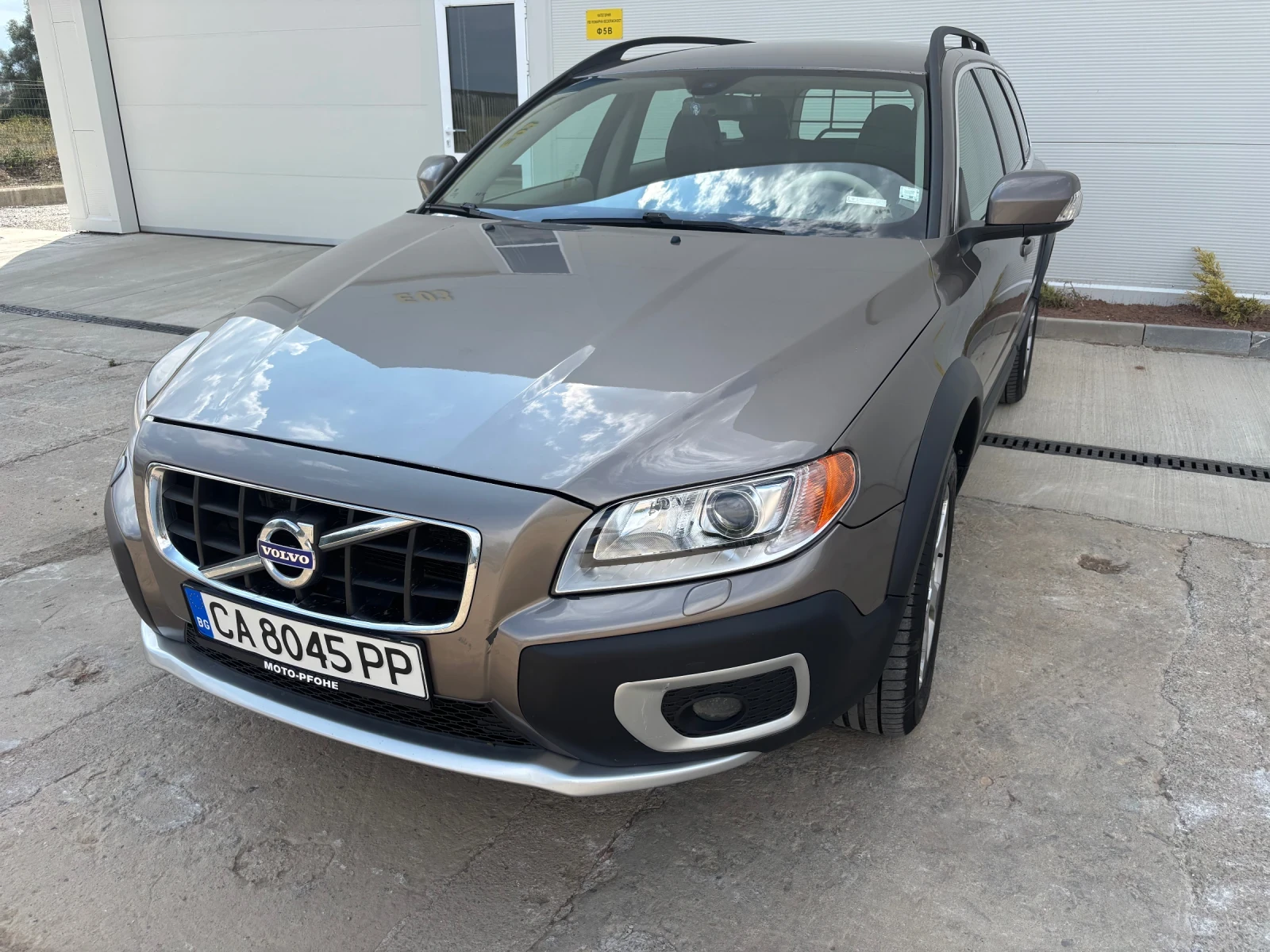 Volvo Xc70 2.4 D5 205к.с. AWD - изображение 3